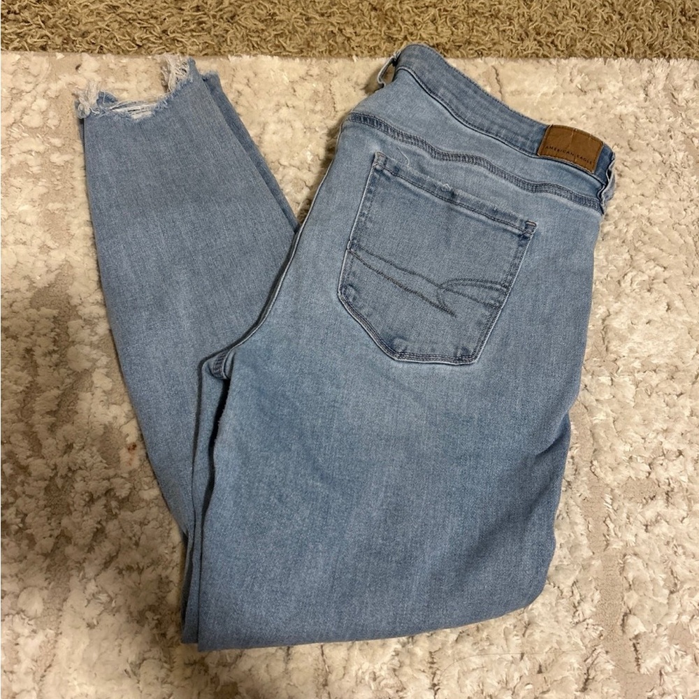 American eagle light wash jeans